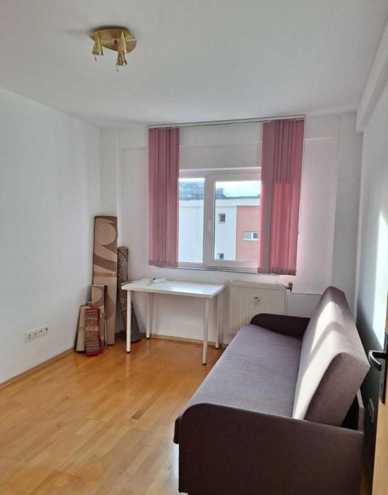 Apartament 4 cam 80 mp – Zonă  semicentrală – Ideal pentru familie