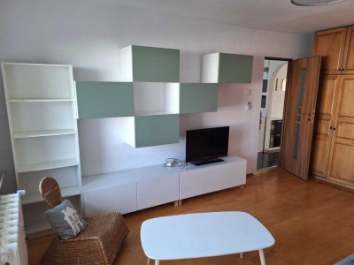 Apartament 4 cam 80 mp – Zonă  semicentrală – Ideal pentru familie