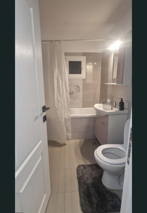 Apartament 3 camere,2 bai, Gheorgheni 