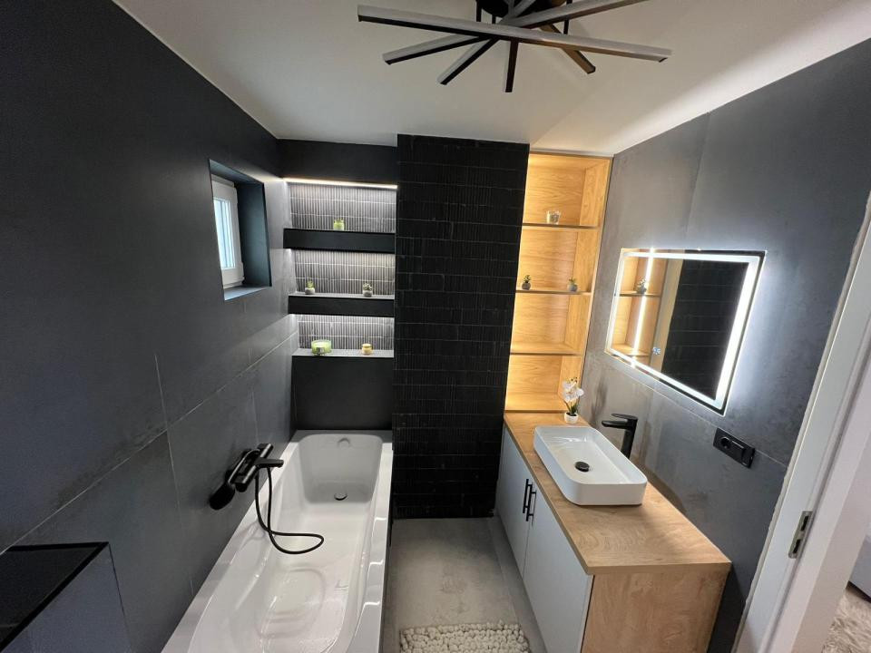 Apartament la cheie cu 3 camere,2 bai in Grigorescu