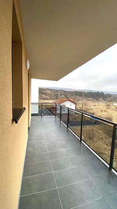 Apartament cu 3 camere, 2 bai, 72 mp, parcare, zona Somesului