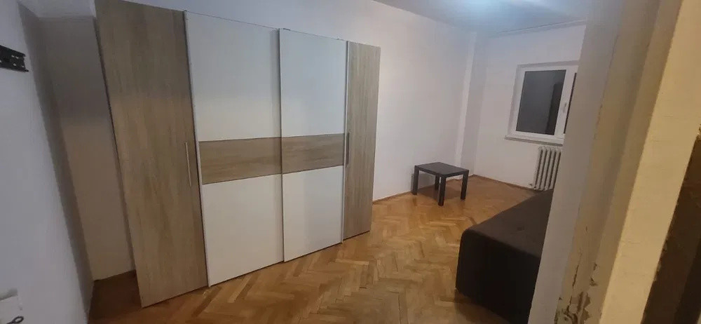 Apartament de inchirat 2 camere decomandate, cu balcon,Calea Floresti - Manastur