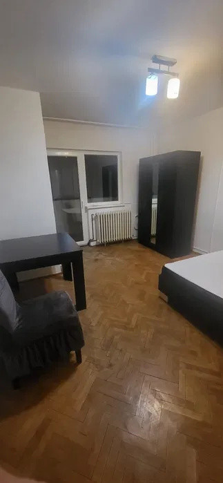 Apartament de inchirat 2 camere decomandate, cu balcon,Calea Floresti - Manastur