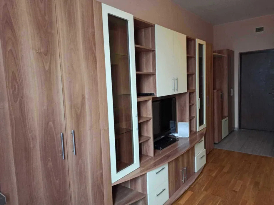 Garsoniera, 22mp, etaj intermediar