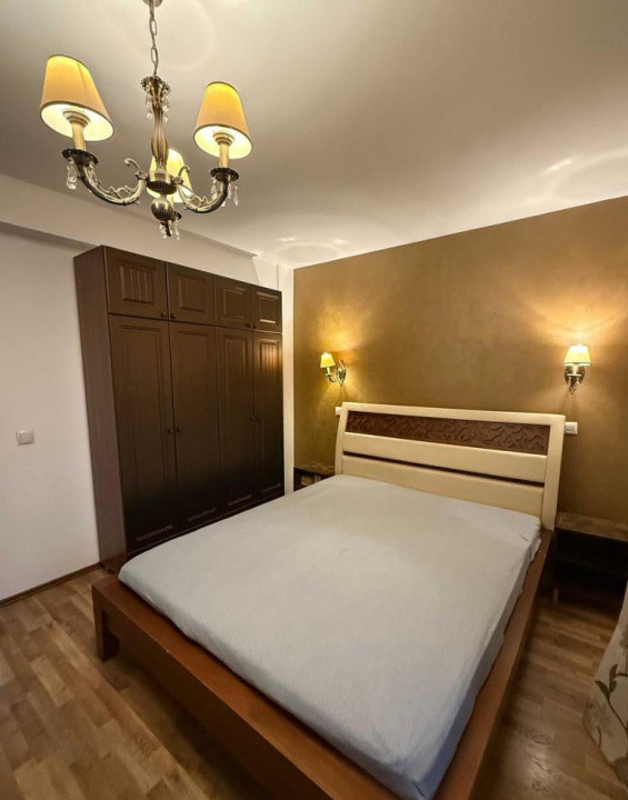 Apartament cu 3 camere , zona Kik , parcare inclusa 