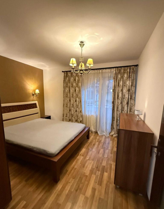 Apartament cu 3 camere , zona Kik , parcare inclusa 