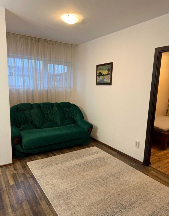 Apartament cu 3 camere , zona Kik , parcare inclusa 