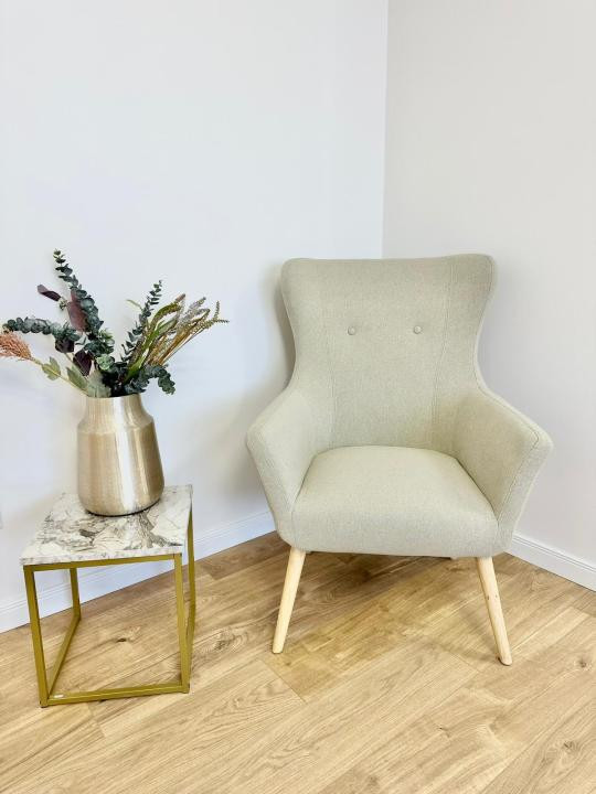 Apartament la cheie,55 mp utili , etaj intermediar,parcare.zona Terra