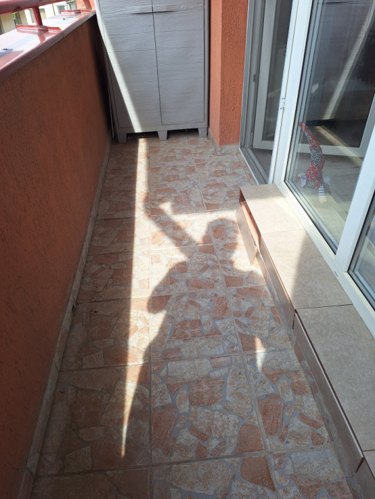Apartament cu 2 camere, 53 mp, parcare, zona Eroilor