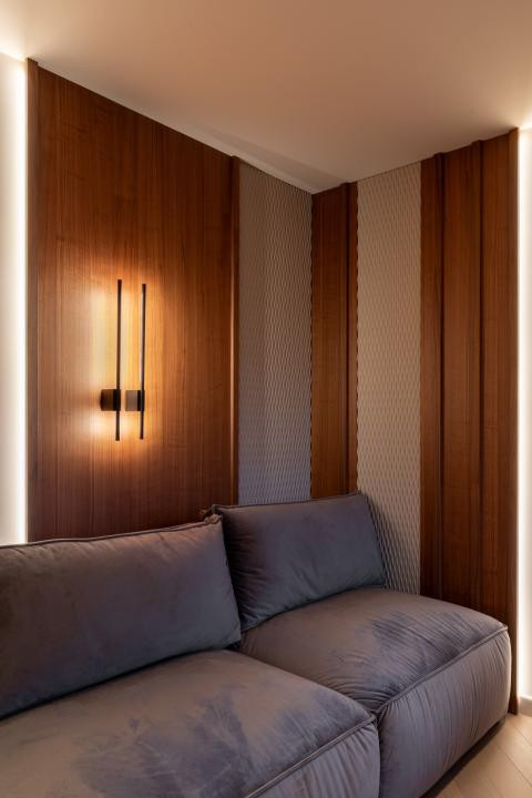 Vila Smart Premium, Tehnologie Loxone și Autonomie Energetica, Faget