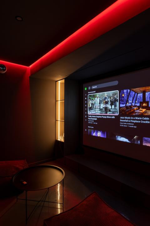 Vila Smart Premium, Tehnologie Loxone și Autonomie Energetica, Faget