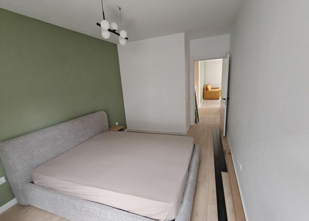Apartament la cheie cu 3 camere,2 bai,etaj intermediar,zona Jysk