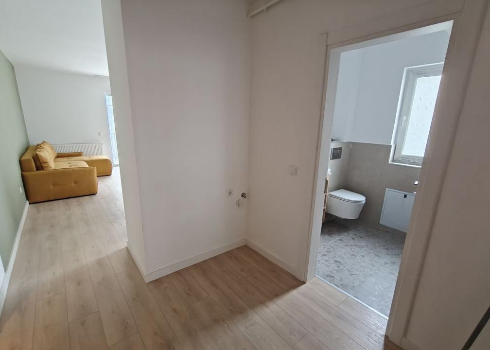 Apartament la cheie cu 3 camere,2 bai,etaj intermediar,zona Jysk