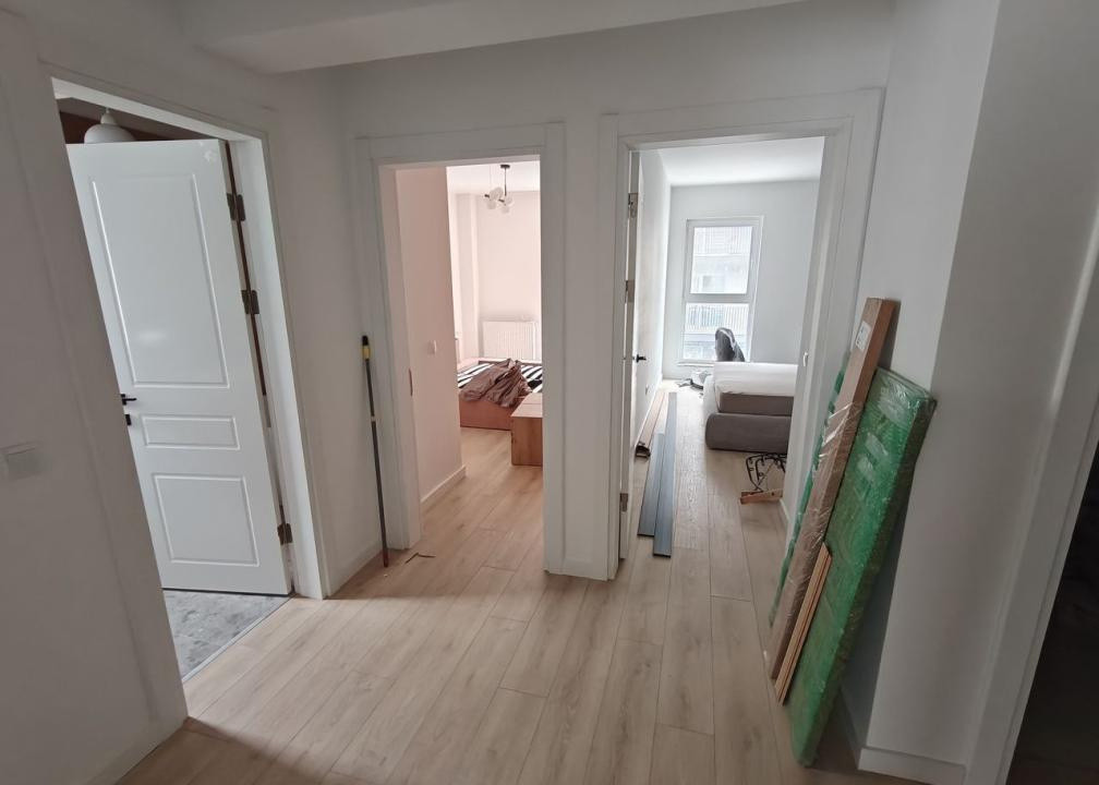 Apartament la cheie cu 3 camere,2 bai,etaj intermediar,zona Jysk