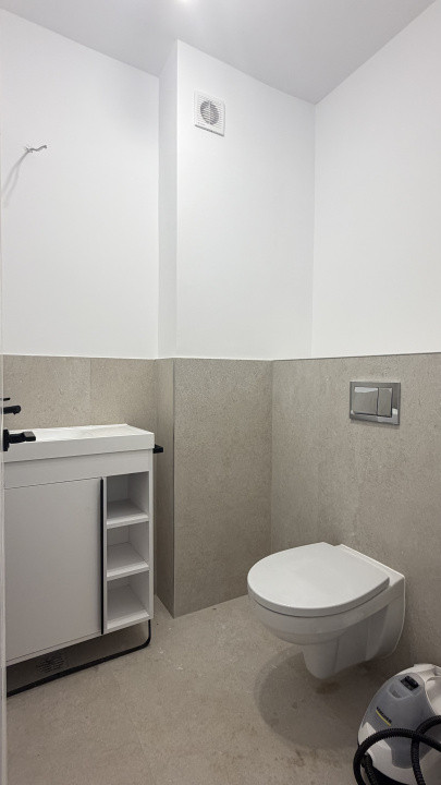 Apartament la cheie cu 3 camere,2 bai,etaj intermediar,zona Jysk