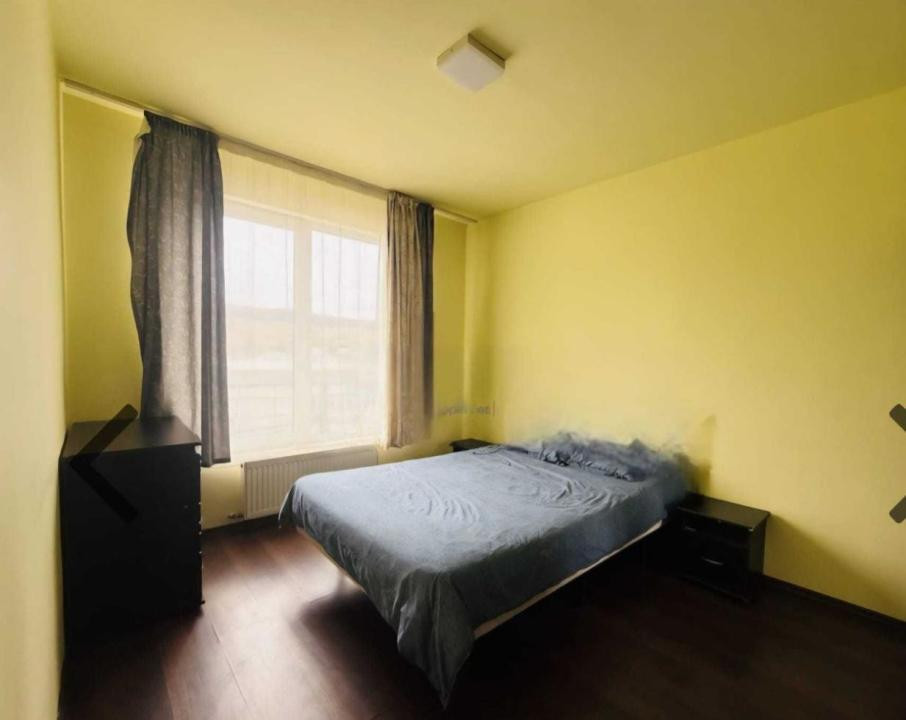 Apartament cu 3 camere, 55 mp, etaj intermediar, parcare, zona Calea Baciului