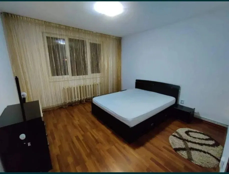 Apartament cu 2 camere, 50 mp, etaj intermediar, Zona Piata Abator