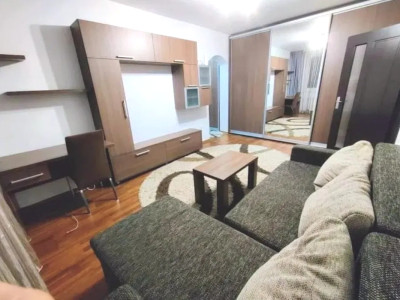 Apartament cu 2 camere, 50 mp, etaj intermediar, Zona Piata Abator