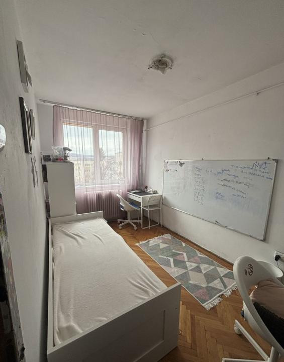 Apartament mobilat cu 3 camere, 56 mp, Zona strazii Buzau