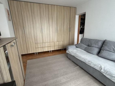 Apartament mobilat cu 3 camere, 56 mp, Zona strazii Buzau