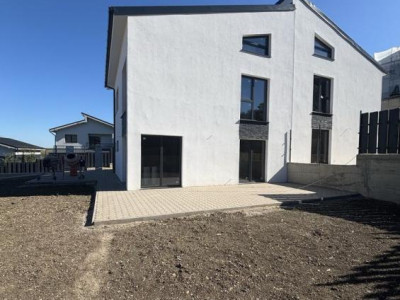 Duplex 4 camere, 120 mp utili plus 357 mp teren, 2 parcari, Zona strazii Teilor