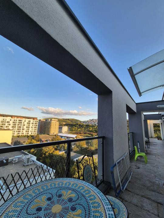 Apartament de 72mp, cu 3 camere si 2 parcari langa Vivo/Amethyst