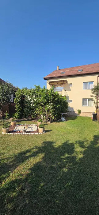 Casa individuala la cheie, 7 camere, 260 mp plus 400 mp teren, garaj, zona Ira