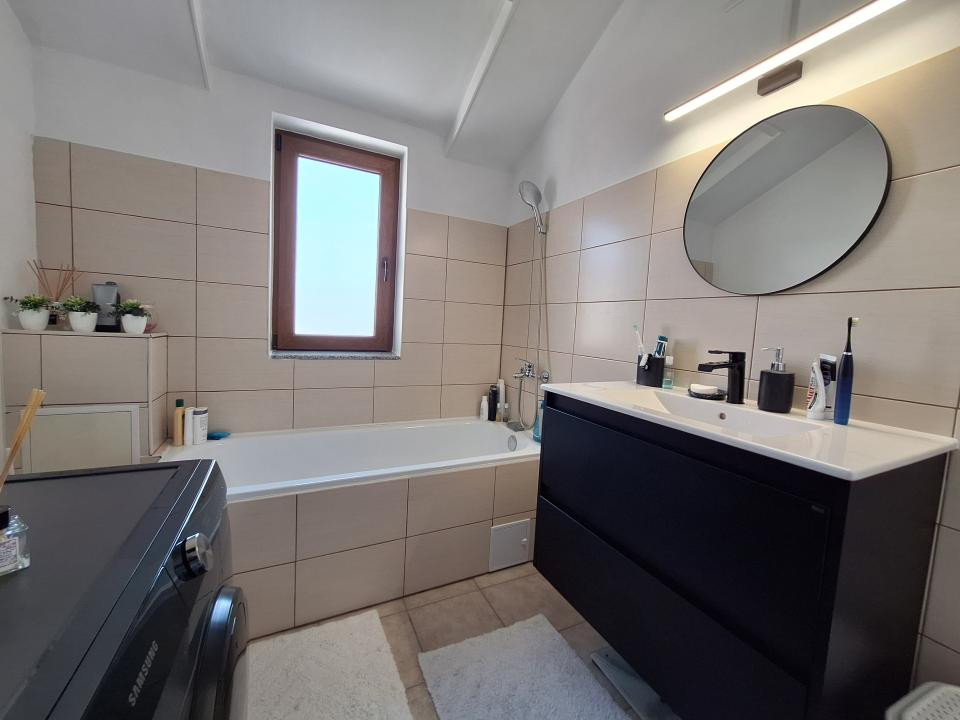 Apartament cu 2 camere, 49,3 mp, parcare, zona Dumitru Mocanu