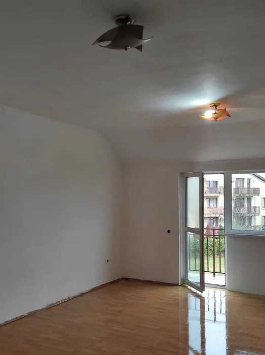 Apartament cu o camera, 37 mp, balcon, zona Muzeul Apei