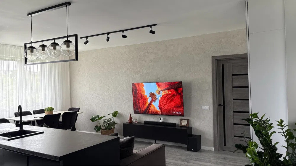 Apartament cu 2 camere, 60 mp, balcon, zona BMW