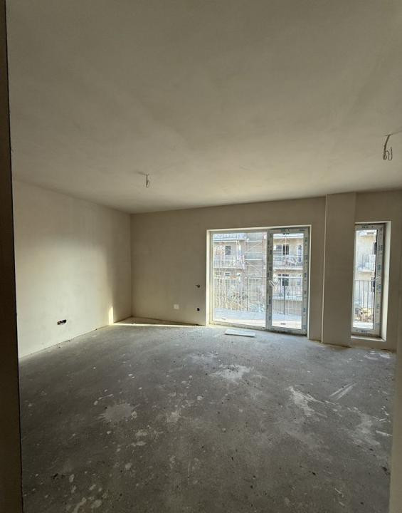 Apartament open space, 42 mp, etaj intermediar, bloc 2026, Zona Regal