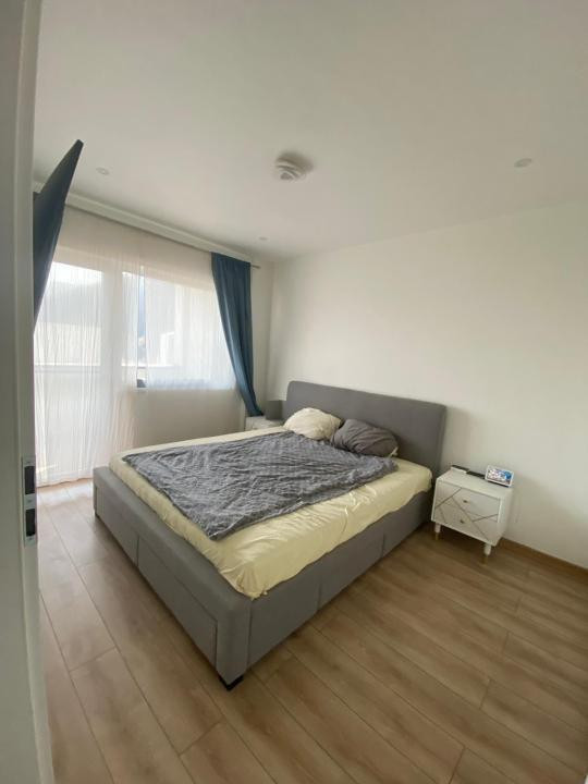 Apartament cu 3 camere, 67 mp,2 balcoane,zona Subcetate