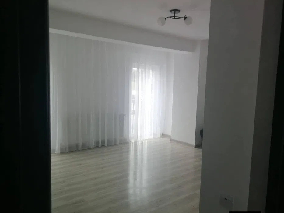 Apartament decomandat, parcare, zona Sens Giratoriu