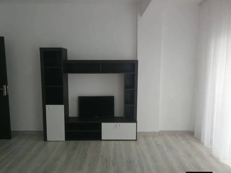 Apartament decomandat, parcare, zona Sens Giratoriu