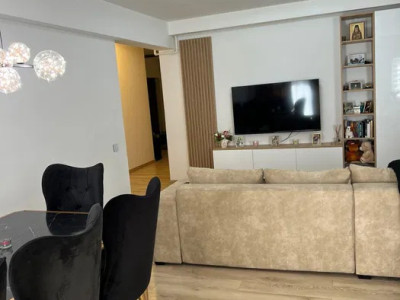 Apartament cu 2 camere, 61 mp, balcon, zona JISK
