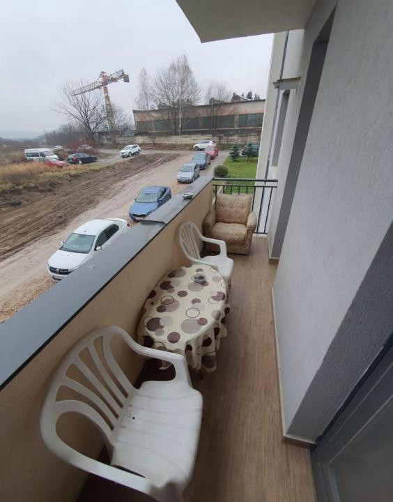 Inchiriez apartament 3 camere decomandate - zona Julius Mall, Cluj