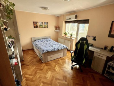 PF, Inchiriez apartament 3 camere Zorilor, loc de parcare, AC.