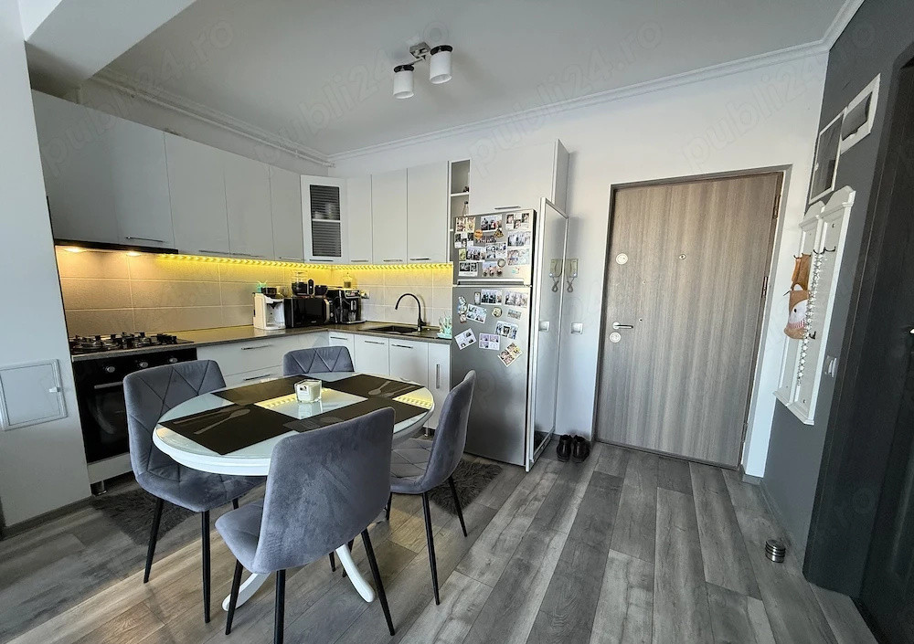 Vând apartament . Eugen Ionescu