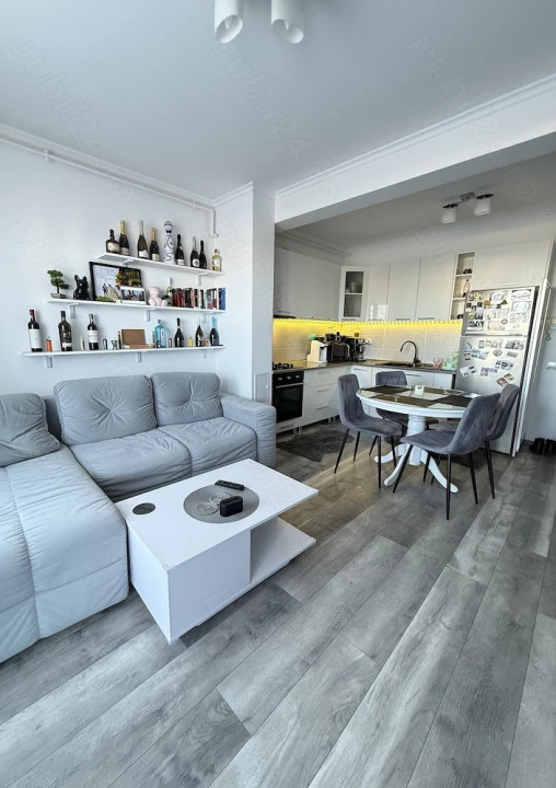 Apartament decomandat  . Eugen Ionescu
