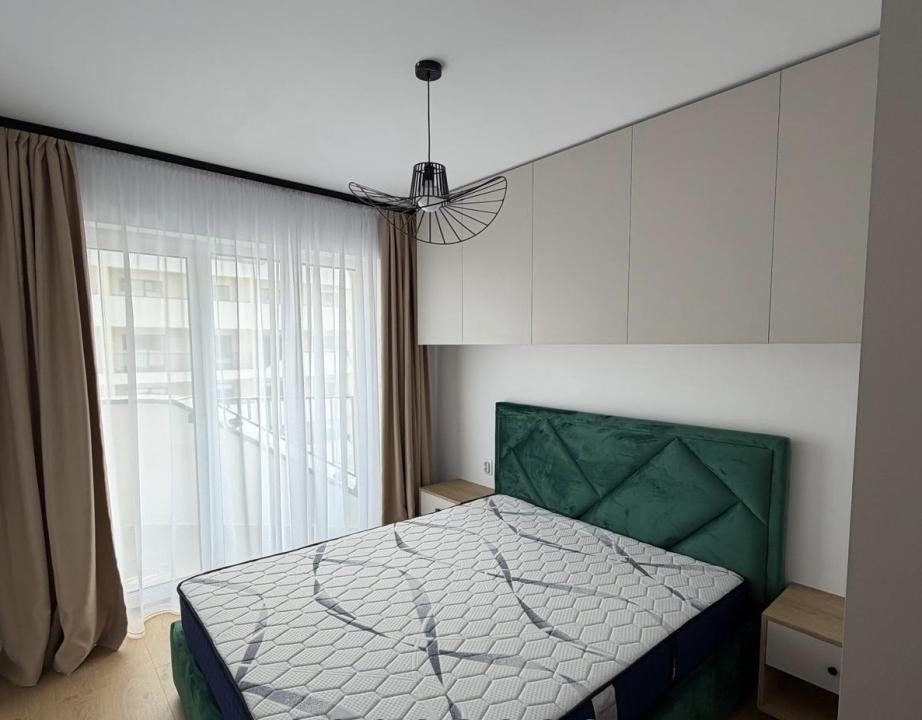 Apartament de 2 camere, 45 mp,Ultramodern,Mobilat/Utilat, Zona Eroilor