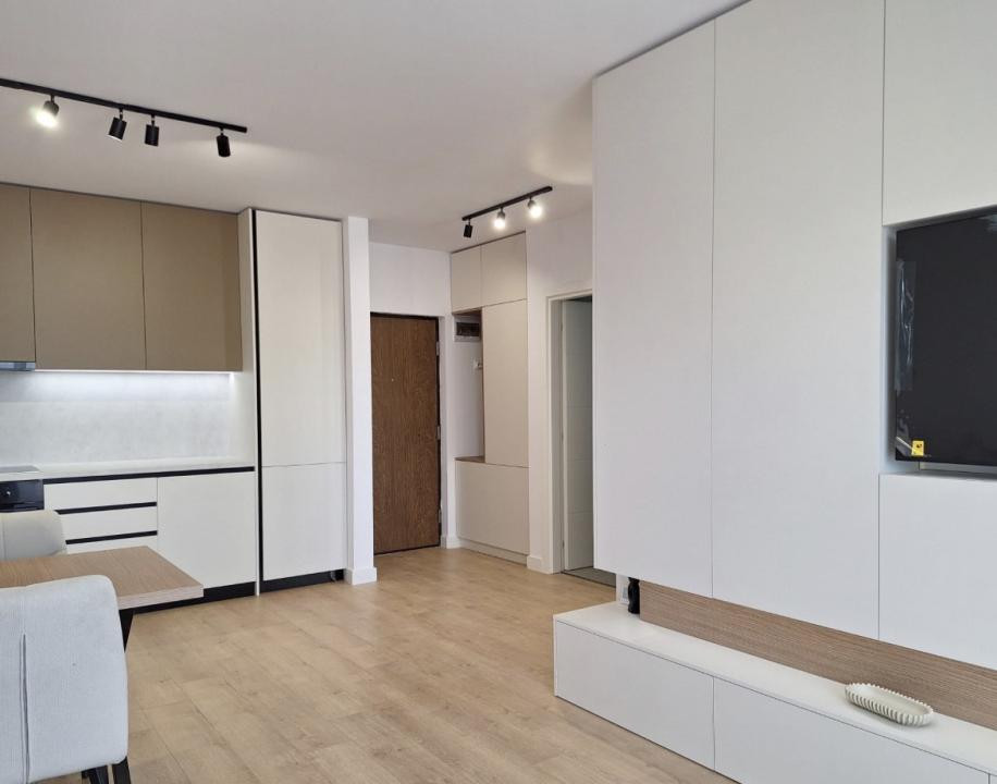 Apartament de 2 camere, 45 mp, Ultramodern,Mobilat/Utilat,Zona Eroilor
