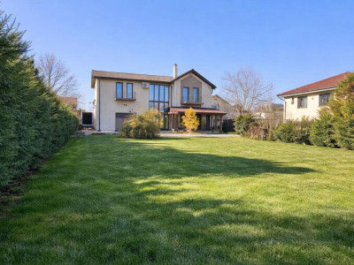 Casă individuală, 400 mp utili, 1300 mp teren, zona Eugen Ionesco