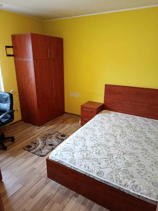 Apartament 2 camere, 36mp, etaj intermediar, balcon, zona Piata Hermes