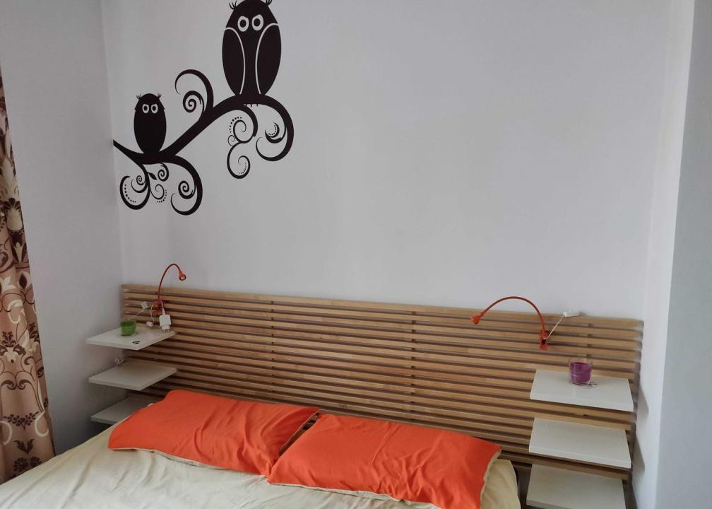 PF închiriez ap cu 2 camere, mobilat modern, lângă The Office