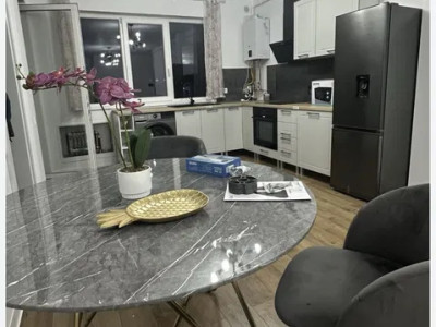 Apartament cu 2 camere, 51 mp, balcon, zona BMW