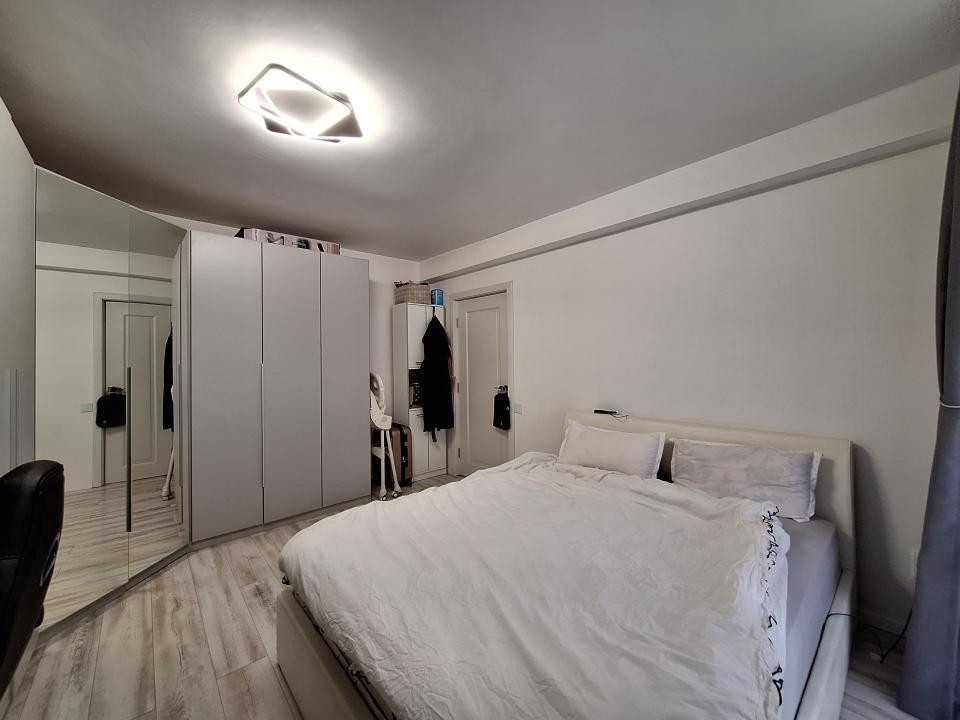 Apartament cu 2 camere, 45 mp, parcare, zona Cetatii