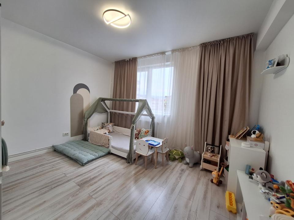 Apartament cu 2 camere, 45 mp, parcare, zona Cetatii