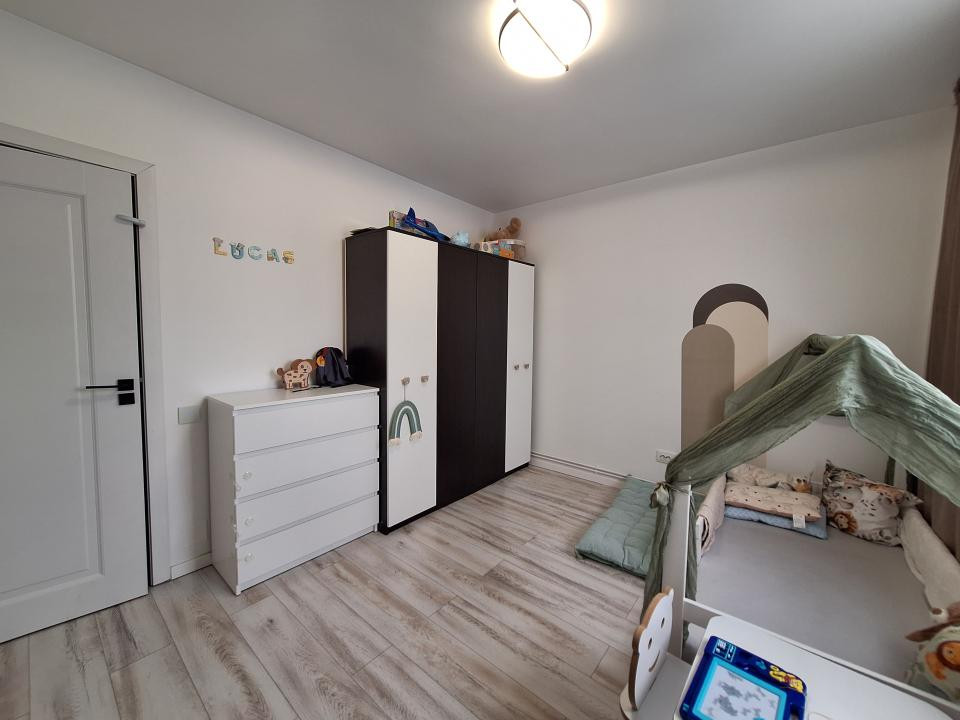 Apartament cu 2 camere, 45 mp, parcare, zona Cetatii