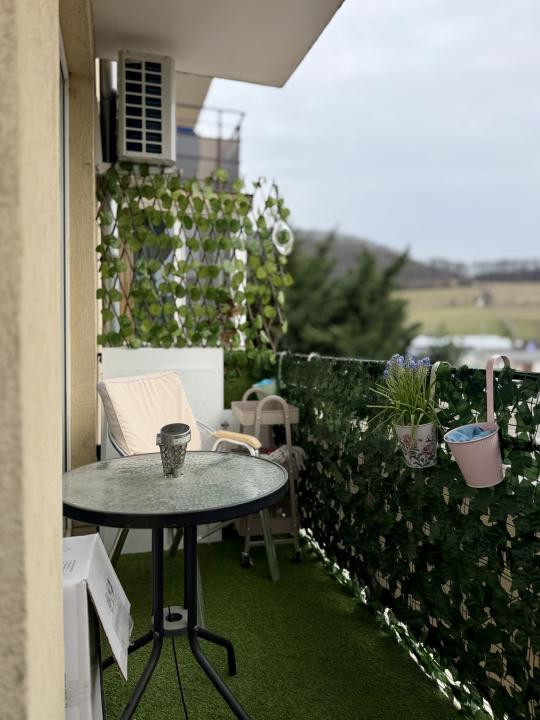 Apartament 62 mp utili ,etaj intermediar, zona KIK