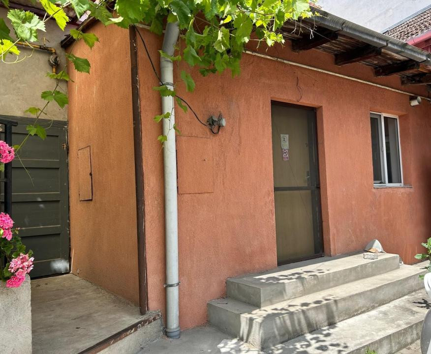 Spațiu autorizat alimentație publică, 75 mp, complet utilat, zona Autogara Beta